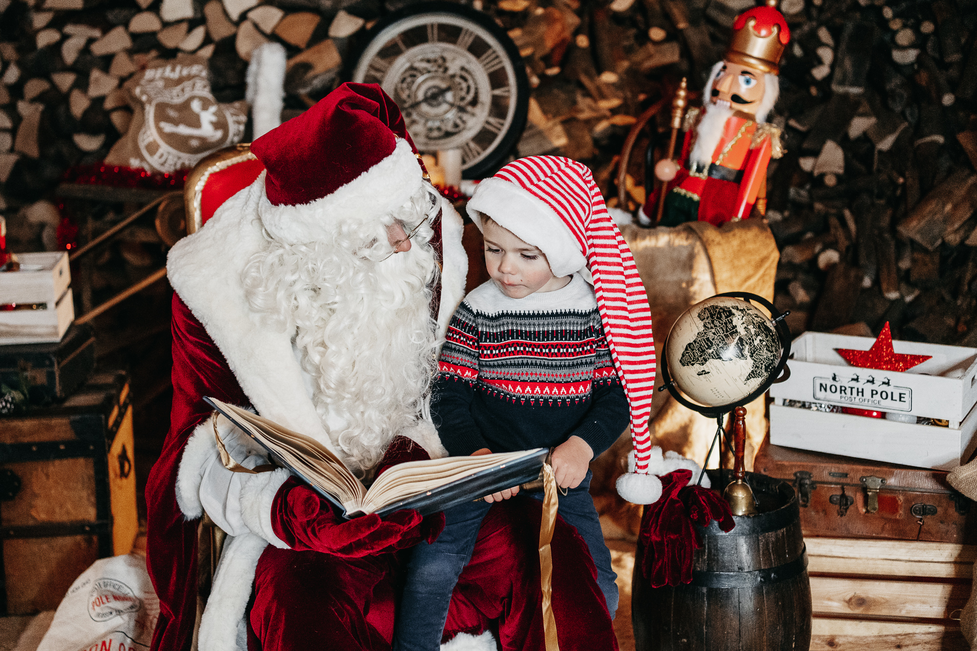 Photographie enfants avec le père Noël Ardennes